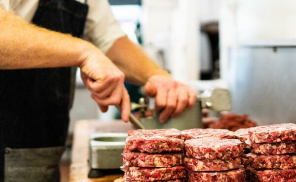 Consumo de carne artesanal: Preferências e comportamentos nas redes sociais