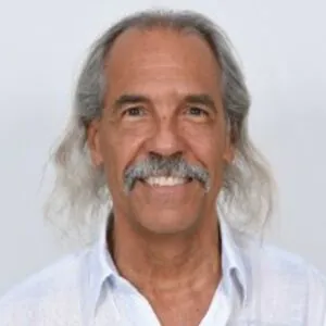 Dr. Elcio Guimarães
